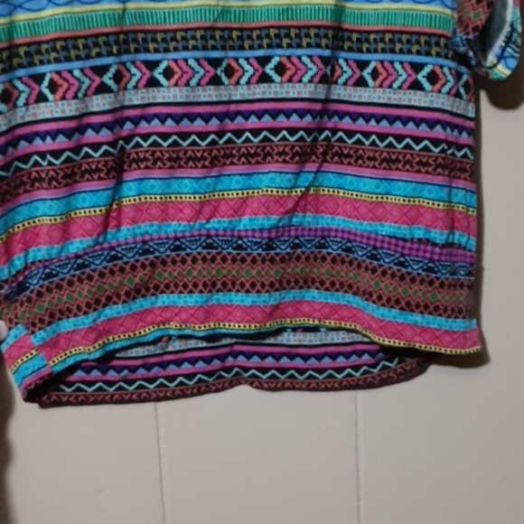 Top - Picture 3 of 3